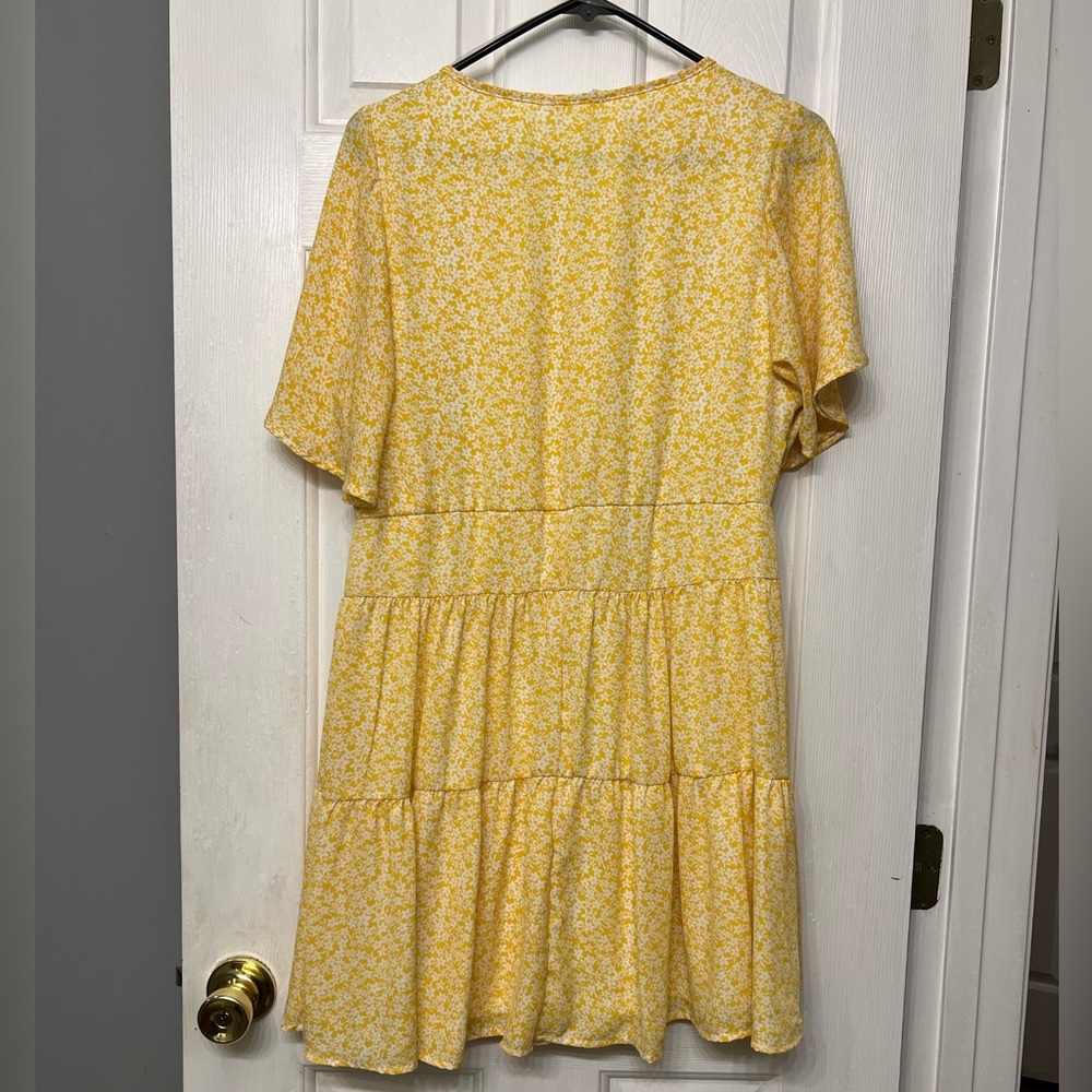 Yellow Altard state dress - Picture 3 of 3